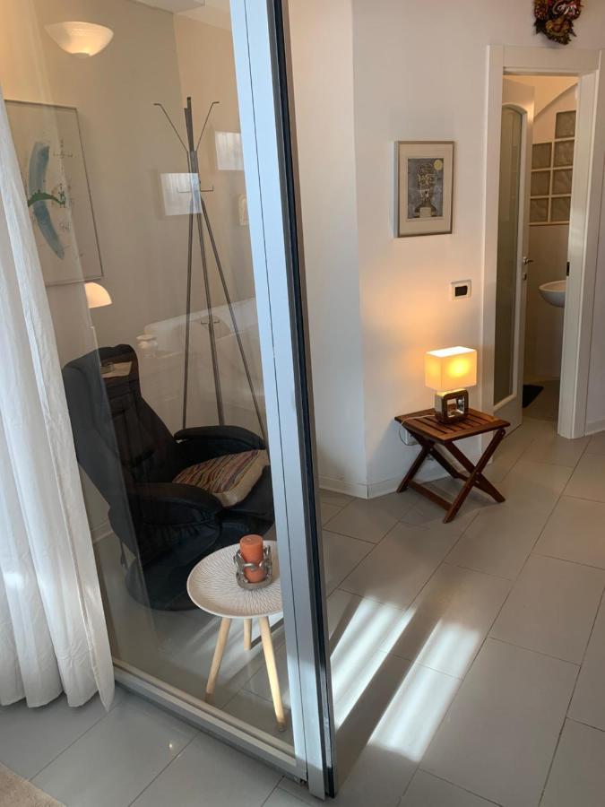 Schoene Ferienwohnung 36 Viralago Mit Privatstrand Gambarogno Exterior photo